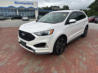 Used 2019 Ford Edge ST w/ Cold Weather Package AWD/4WD video 1