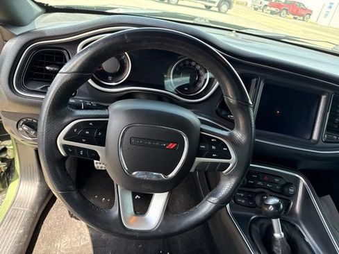 Used 2018 Dodge Challenger R/T Scat Pack RWD image 15