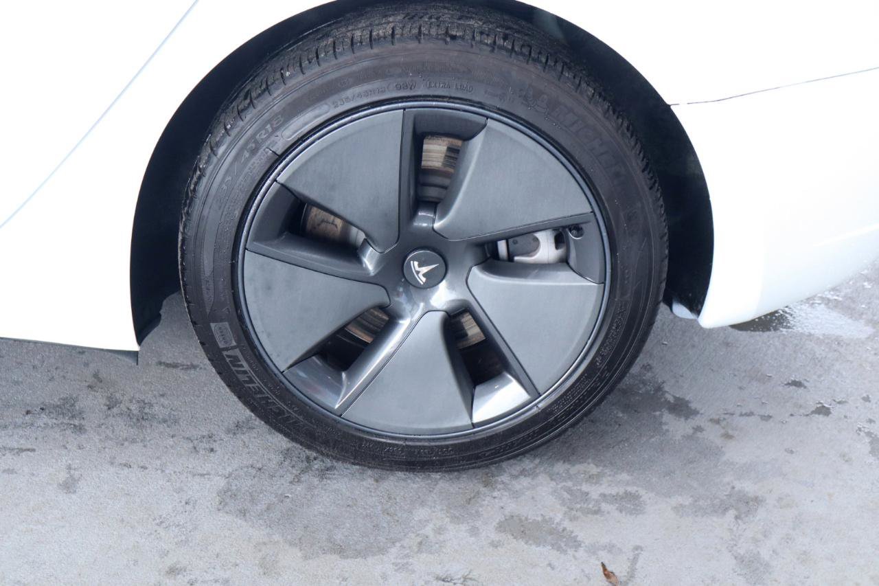 Used 2023 Tesla Model 3 Standard Range RWD image 11