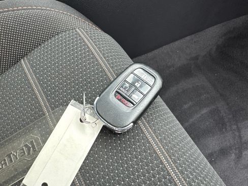 Used 2023 Honda CR-V Sport image 40
