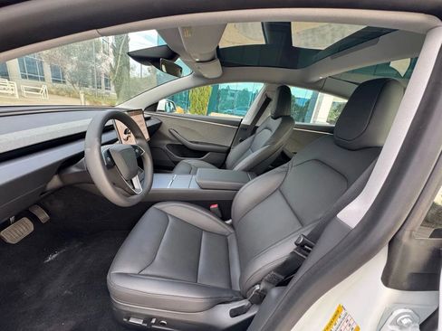 Used 2024 Tesla Model 3 Long Range image 55