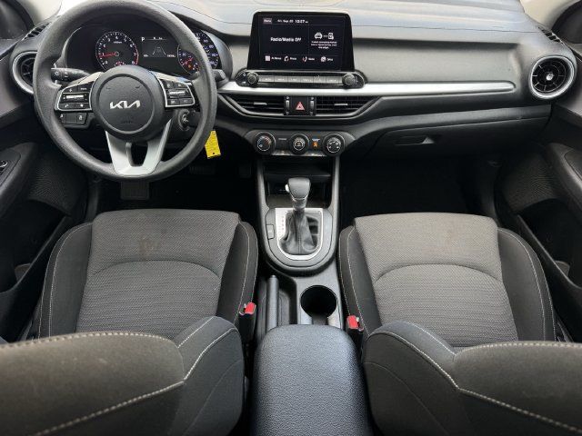 Used 2024 Kia Forte LXS w/ LXS Technology Package FWD image 10