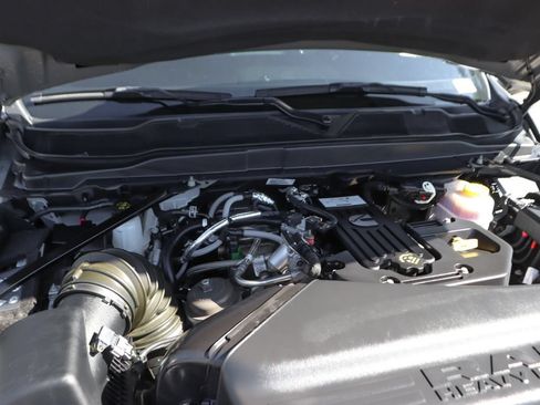 Used 2026 RAM 2500 Big Horn AWD/4WD image 14