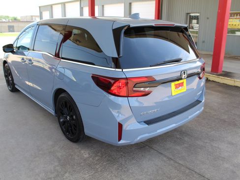 Used 2025 Honda Odyssey Sport-L image 57