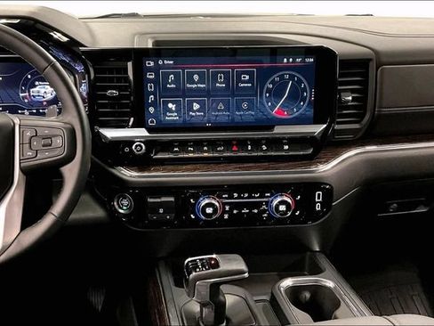 Used 2024 GMC Sierra 1500 Elevation w/ Elevation Premium Package AWD/4WD image 7