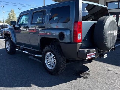 Used 2007 HUMMER H3 AWD/4WD image 8