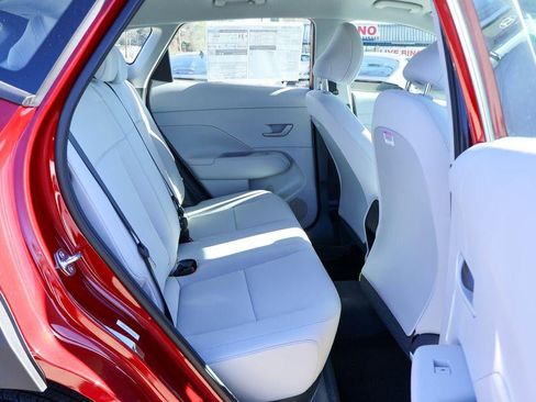 New 2026 Hyundai Kona SE image 10