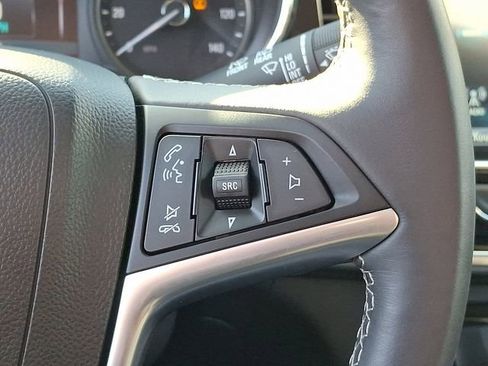 Used 2021 Buick Encore Preferred image 22