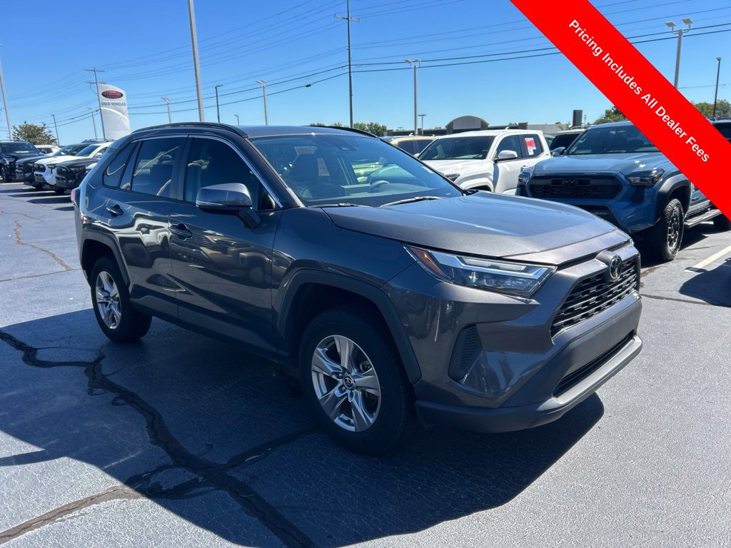 Used 2023 Toyota RAV4 XLE w/ Convenience Package FWD image 22