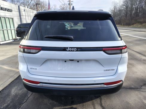 New 2026 Jeep Grand Cherokee Limited AWD/4WD image 8