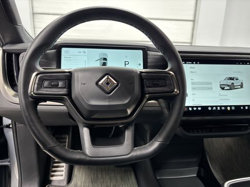 Used 2023 Rivian R1T Adventure image 26