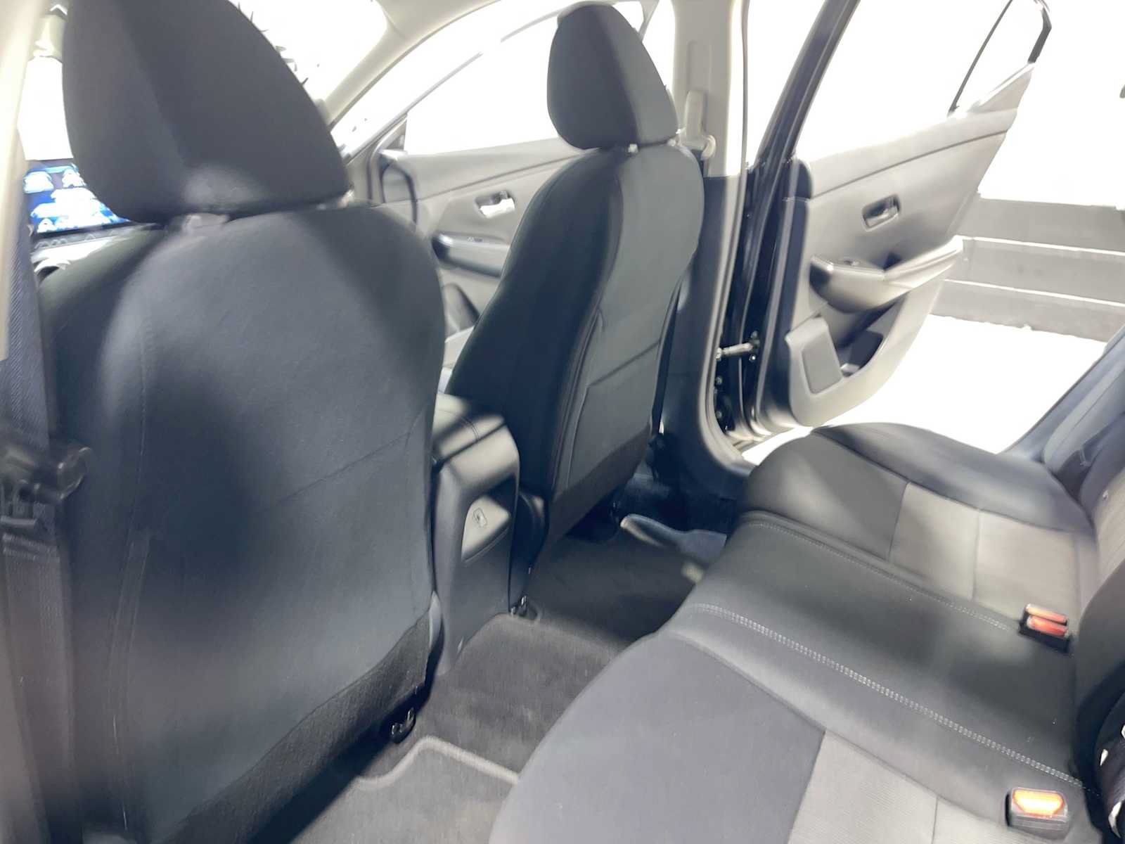 Used 2024 Nissan Sentra SV FWD image 12