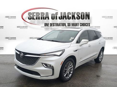 Used 2022 Buick Enclave Avenir w/ Trailering Package, 5000 lbs. image 5