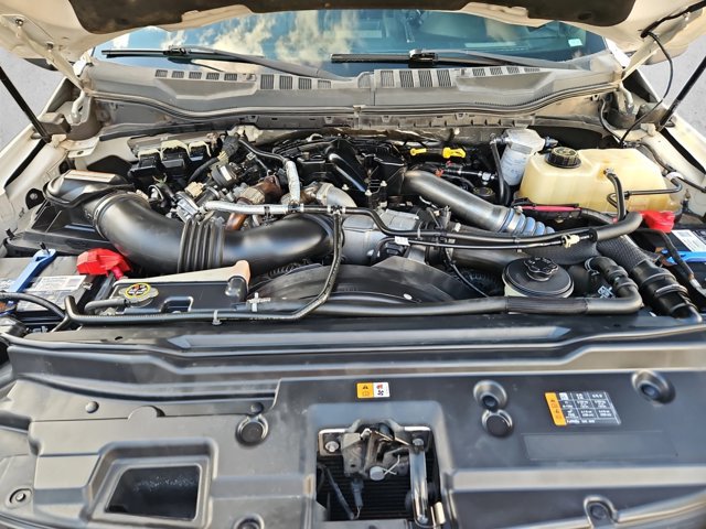 Used 2017 Ford F250 Platinum w/ FX4 Off-Road Package AWD/4WD image 26