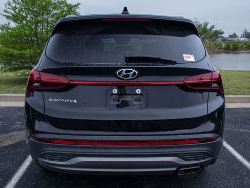 Used 2023 Hyundai Santa Fe SE image 5