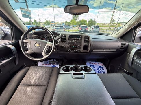 Used 2014 Chevrolet Silverado 2500 LT w/ Z71 Appearance Package AWD/4WD image 13