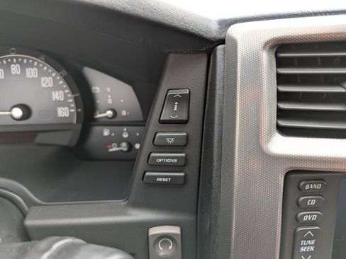 Used 2004 Cadillac XLR RWD image 22