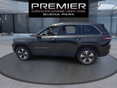 Used 2024 Jeep Grand Cherokee Limited 4xe AWD/4WD image 5