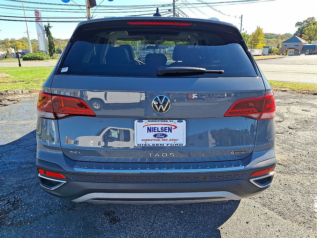 Used 2023 Volkswagen Taos SEL AWD/4WD image 29