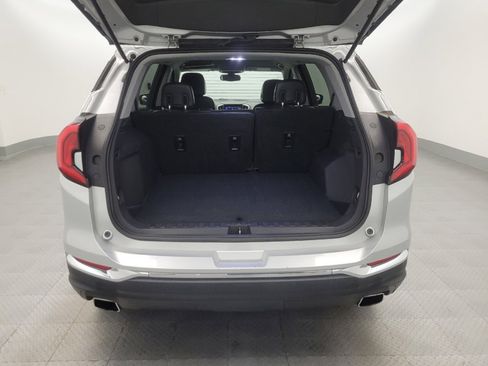 Used 2019 GMC Terrain SLT image 29