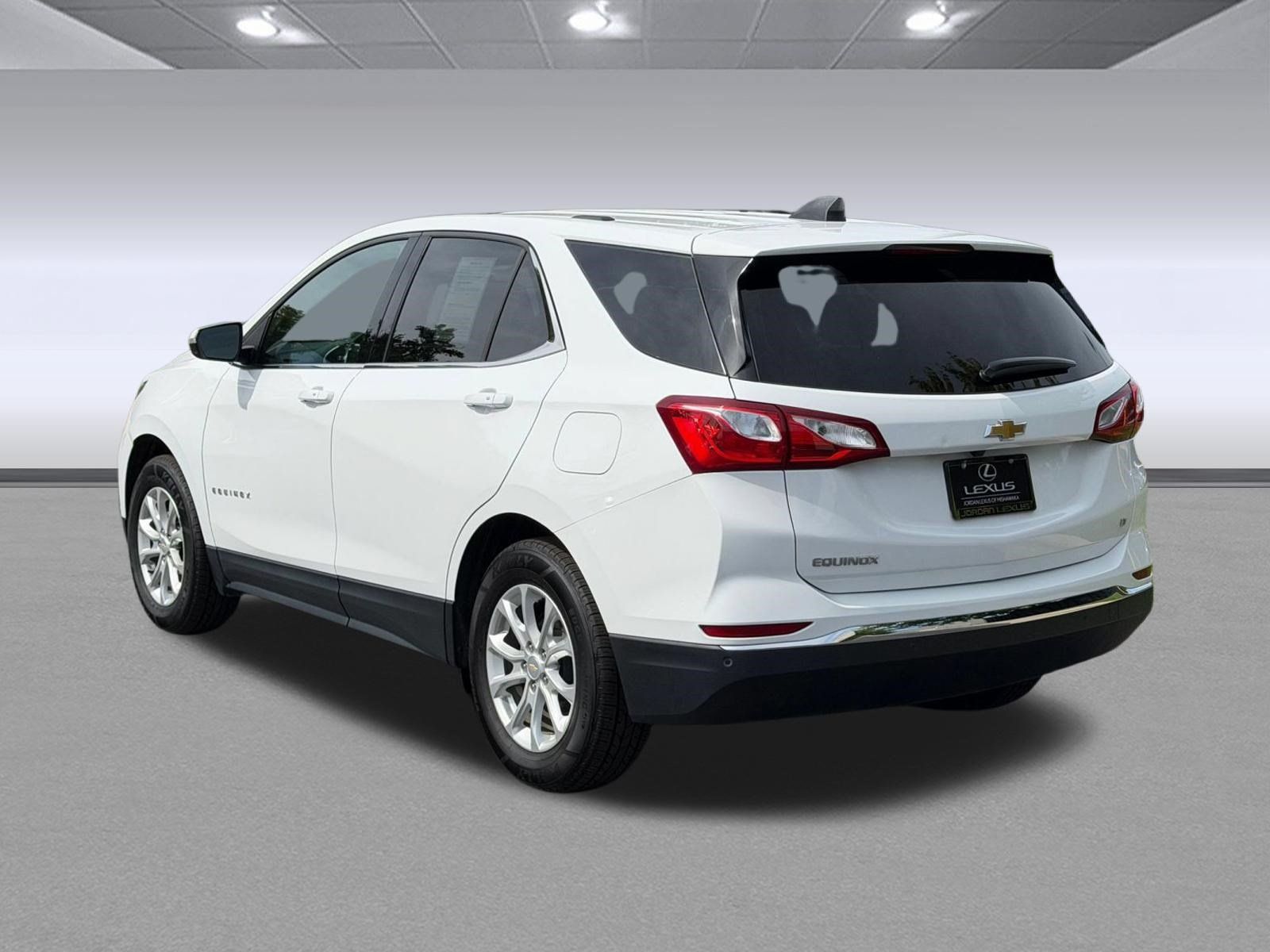 Used 2019 Chevrolet Equinox LT FWD image 3