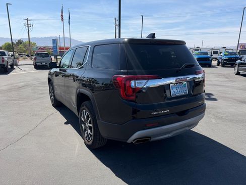 Used 2022 GMC Acadia SLE image 5