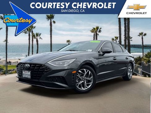 Used 2023 Hyundai Sonata SEL FWD image 1