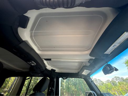 Used 2014 Jeep Wrangler Unlimited Sport w/ Quick Order Package 24S image 7