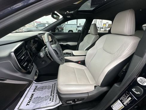 Used 2024 Lexus RX 350 Premium w/ Convenience Package image 11