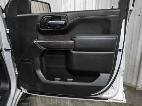 Used 2021 Chevrolet Silverado 1500 LTZ RWD image 42