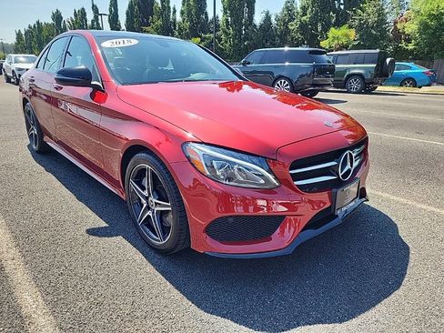 Used 2018 Mercedes-Benz C 300 4MATIC Sedan image 6