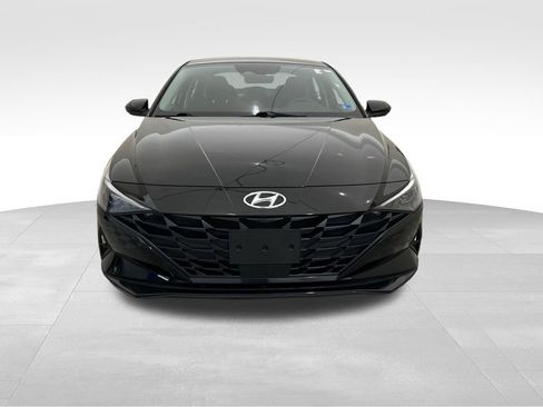 Used 2023 Hyundai Elantra SEL w/ Convenience Package FWD image 9