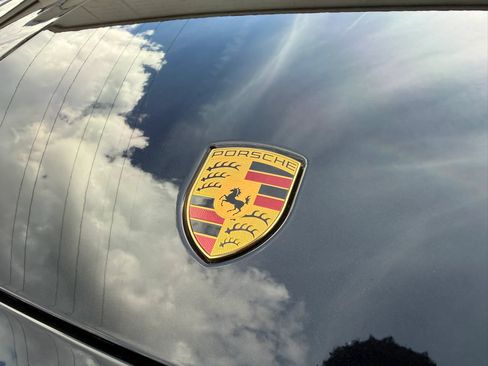 Used 2023 Porsche Panamera 4 Platinum Edition AWD/4WD image 41