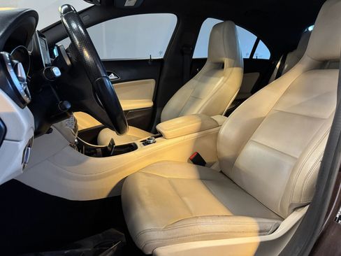 Used 2015 Mercedes-Benz CLA 250 4MATIC image 14