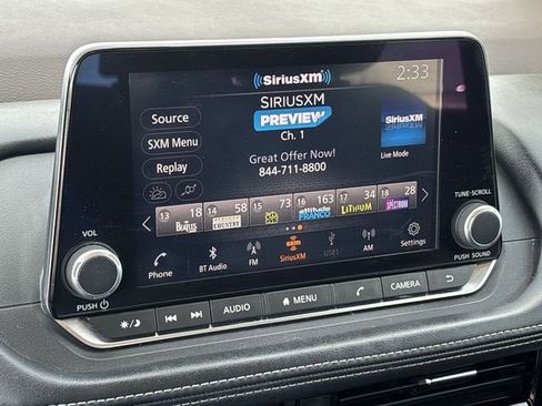 Used 2022 Nissan Rogue SV image 12