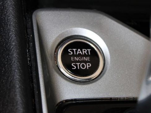 Used 2024 Nissan Altima 2.5 SV FWD image 46