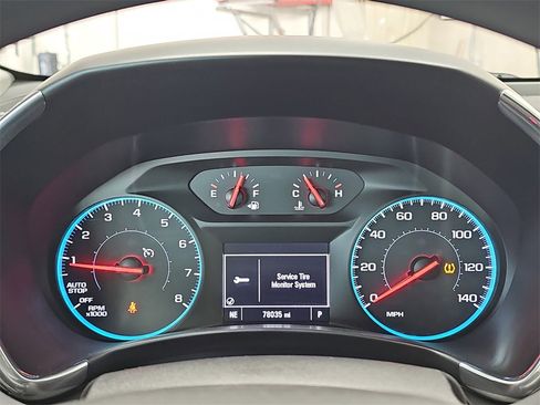 Used 2018 Chevrolet Equinox LS image 18