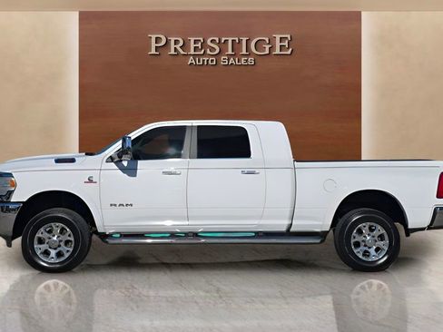 Used 2020 RAM 2500 Laramie w/ Chrome Appearance Group AWD/4WD image 18