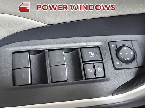 Certified 2022 Toyota RAV4 XLE Premium image 27