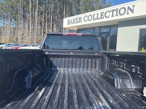 Used 2024 GMC Sierra 1500 Elevation image 16