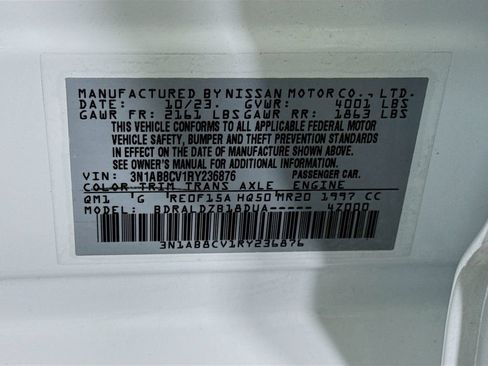 Certified 2024 Nissan Sentra SV FWD image 33
