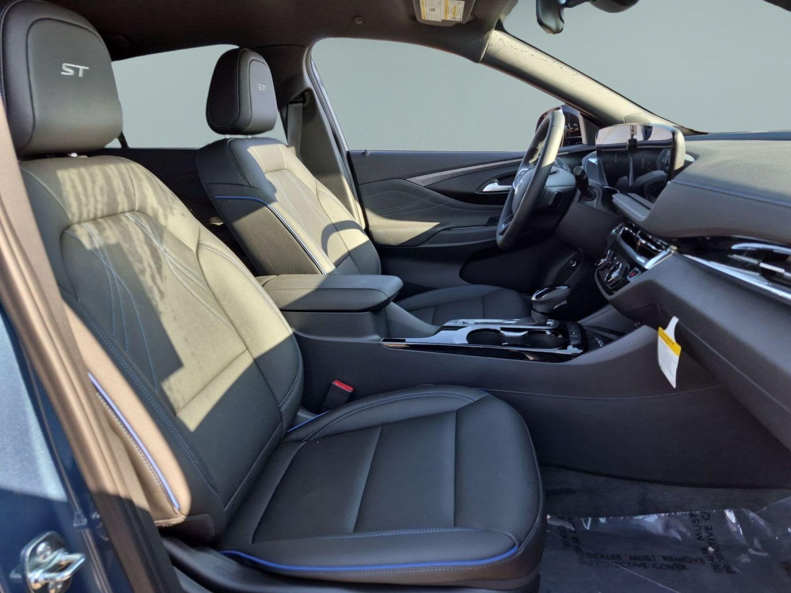New 2026 Buick Envista Sport Touring w/ Convenience II Package FWD image 27