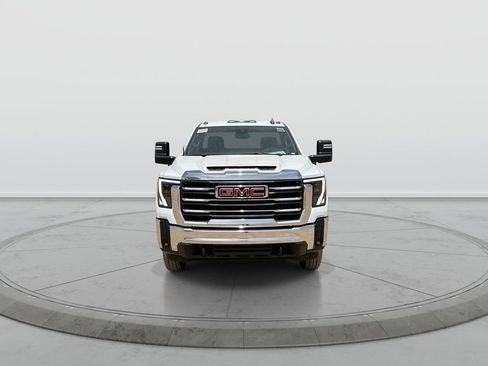 New 2026 GMC Sierra 3500 SLE w/ SLE Convenience Package RWD image 3