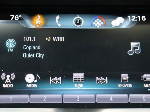 Used 2018 Buick Regal Essence w/ Driver Confidence Package #1 image 24