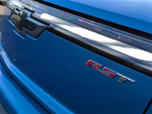 New 2025 Chevrolet Silverado EV RST image 29