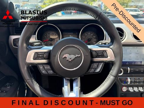 Used 2022 Ford Mustang GT Premium RWD image 16