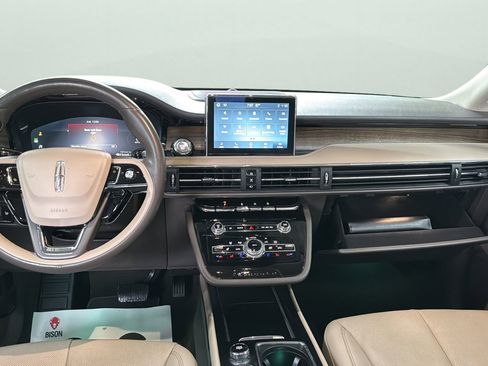 Used 2022 Lincoln Corsair Reserve w/ Equipment Group 201A AWD/4WD image 20