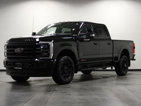 Used 2024 Ford F350 Lariat w/ Lariat Ultimate Package AWD/4WD image 8