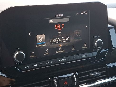 Used 2025 Nissan Pathfinder Rock Creek AWD/4WD image 16
