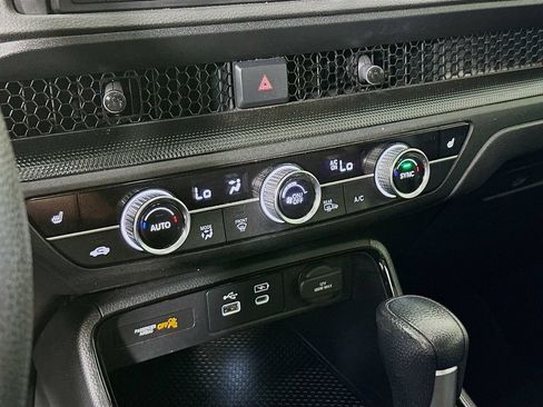 Certified 2024 Honda CR-V EX image 14